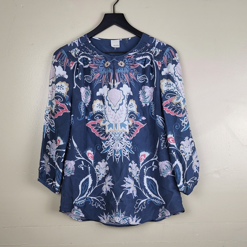 Ecru 100% Silk Floral Blouse Size Small